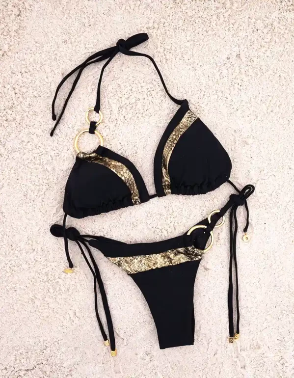 Cleopatra Up