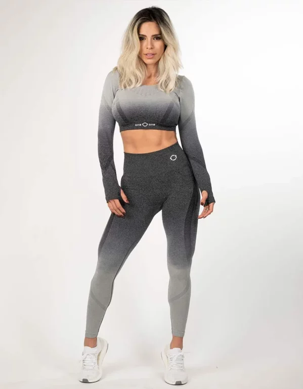 Miss Gray-2-Tone